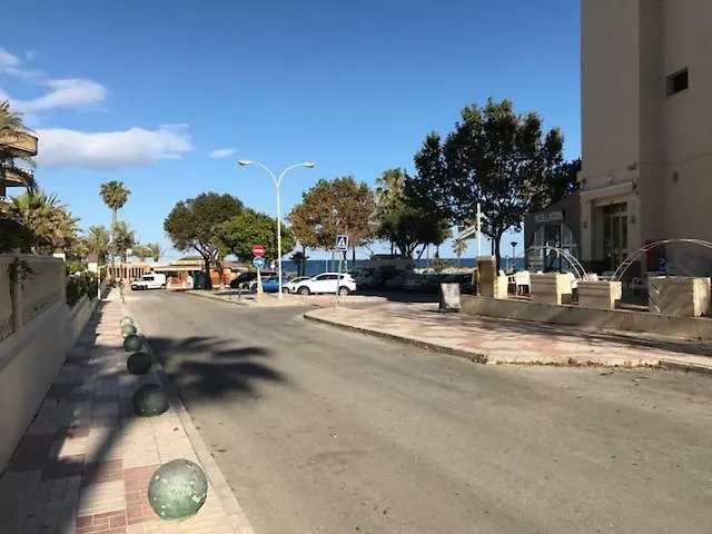 Apartamento Playacarihuela Torremolinos